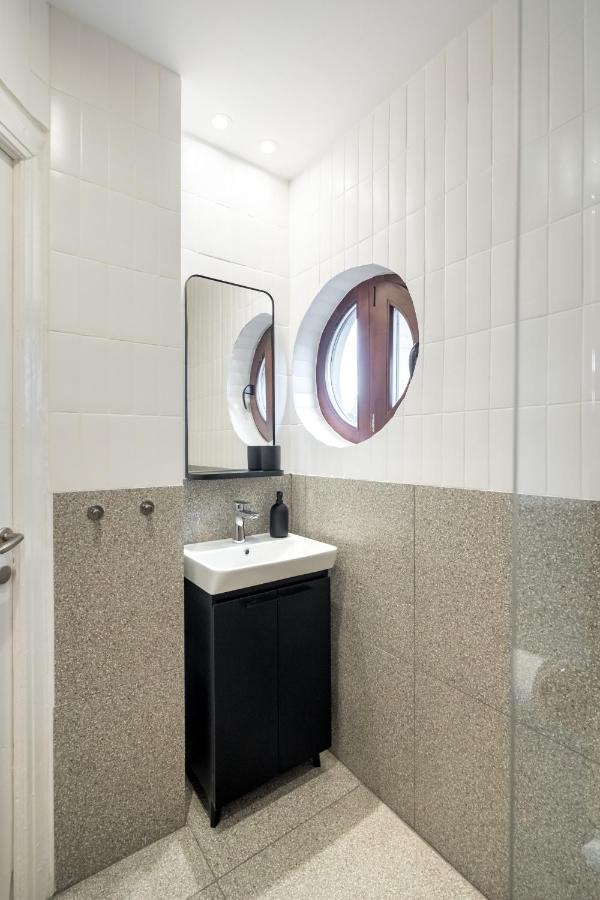 Cismigiu Serenity: 1Br Flat With Scenic Balcony Bucharest Luaran gambar
