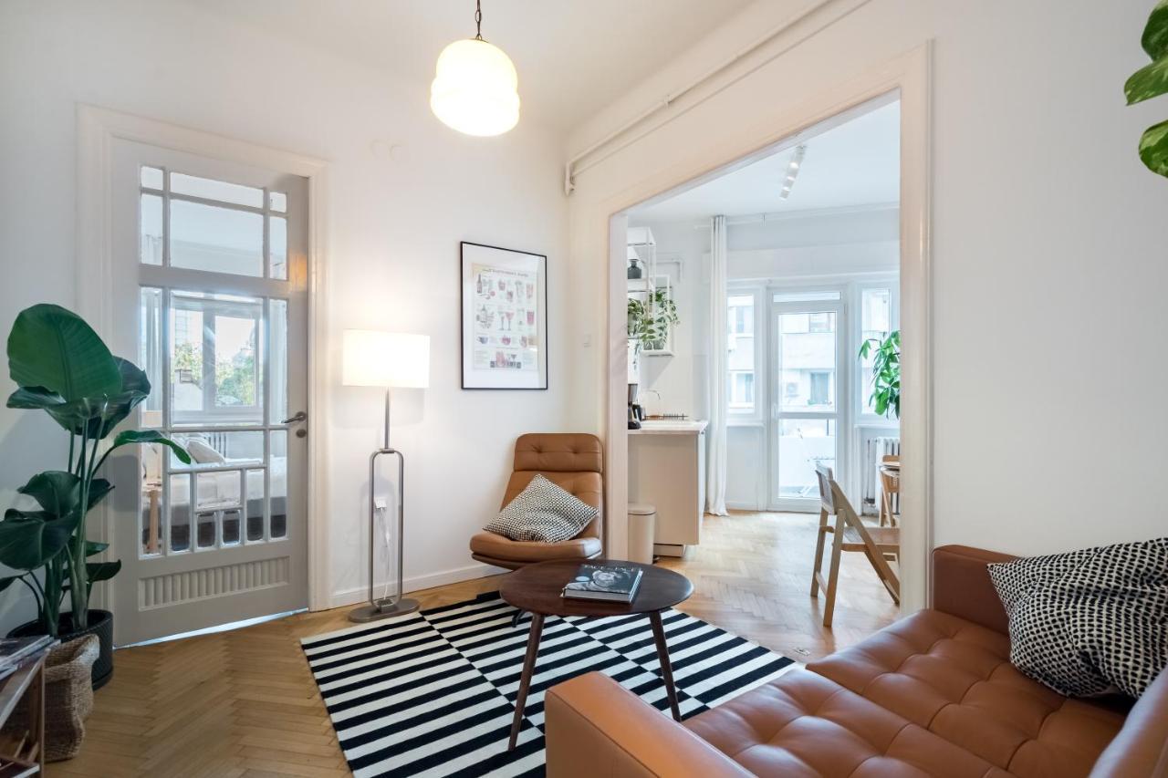 Cismigiu Serenity: 1Br Flat With Scenic Balcony Bucharest Luaran gambar