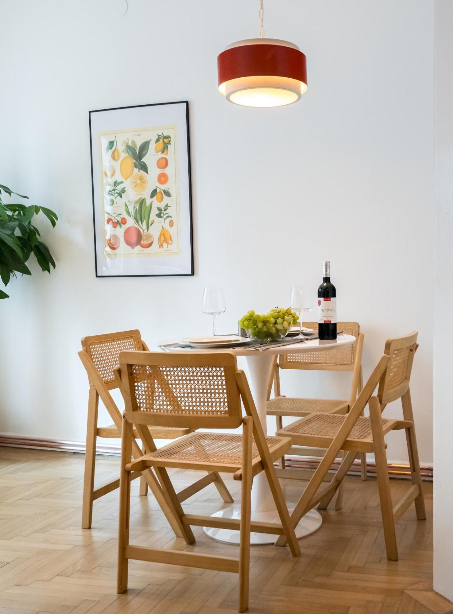 Cismigiu Serenity: 1Br Flat With Scenic Balcony Bucharest Luaran gambar
